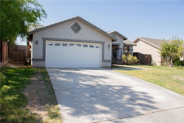 Detail Gallery Image 1 of 1 For 9017 Sentido Dr, Bakersfield,  CA 93306 - 5 Beds | 2 Baths