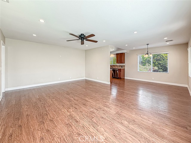 Detail Gallery Image 5 of 24 For 51 Quinta Vista, Thousand Oaks,  CA 91362 - 3 Beds | 2 Baths