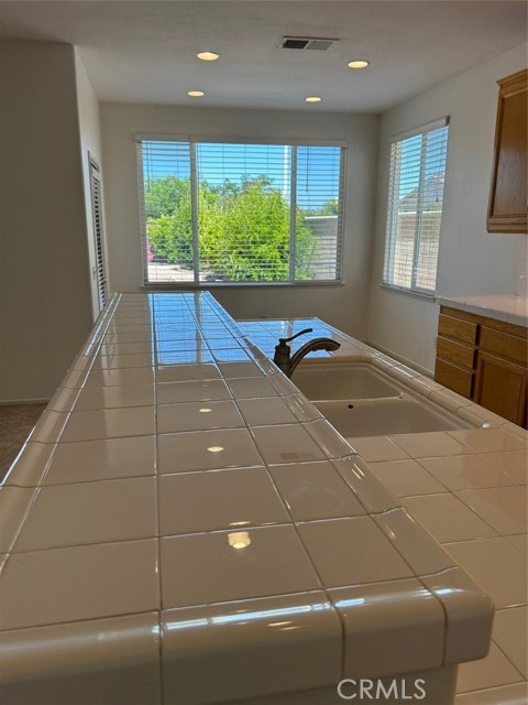 Detail Gallery Image 24 of 31 For 35921 Camelot Cir, Wildomar,  CA 92595 - 4 Beds | 2/1 Baths
