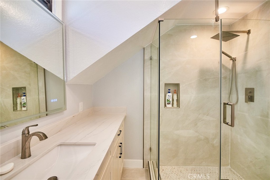 Ccedb6a1 A472 4b1d A144 5d9f1cff6b4d