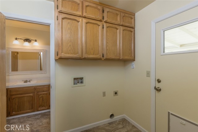 Detail Gallery Image 15 of 73 For 5585 Meadow Ln, Mariposa,  CA 95338 - 3 Beds | 2 Baths