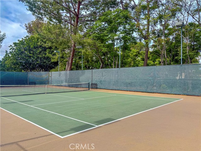 Detail Gallery Image 38 of 39 For 16 Lakepines, Irvine,  CA 92620 - 2 Beds | 1/1 Baths
