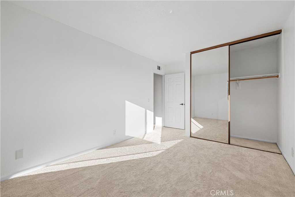 MLS #OC25231076 image #34