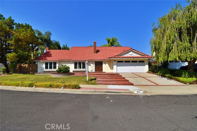 211 Tanforan Ln, Diamond Bar, CA 91765