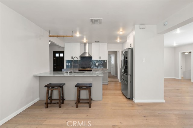 Detail Gallery Image 13 of 52 For 1713 N Pepper St, Burbank,  CA 91505 - 3 Beds | 2 Baths