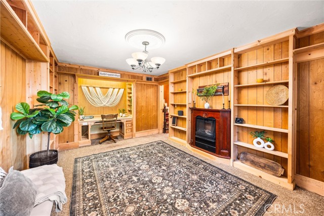 767 Big Oak, Crestline, CA 92325