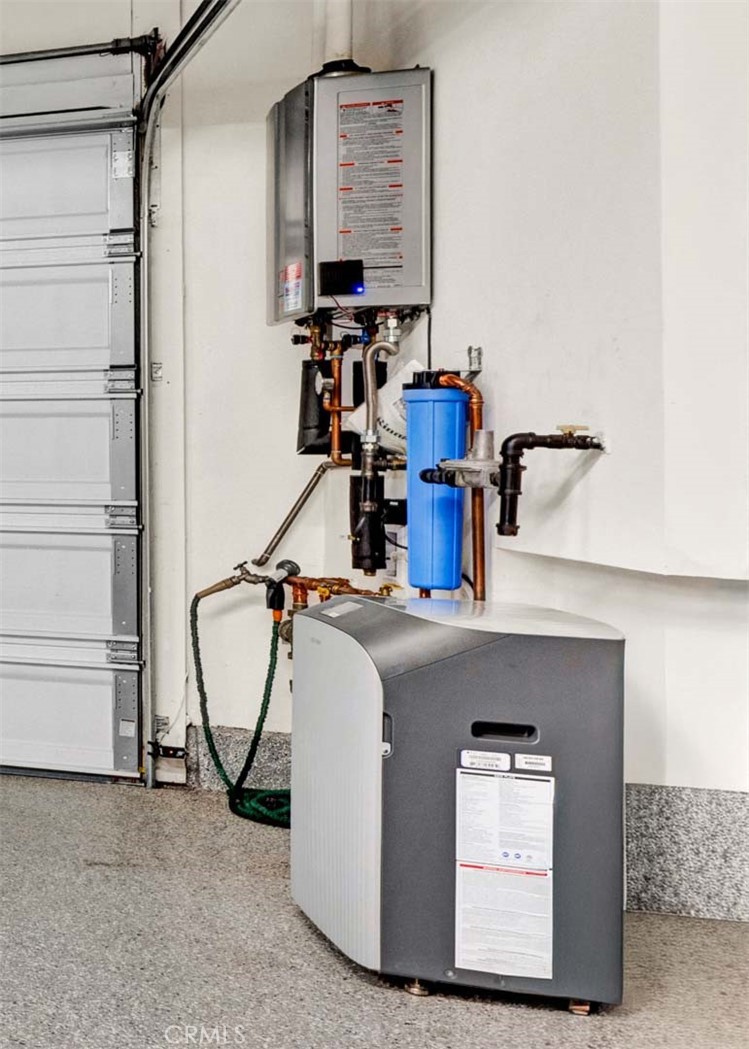 Ccefbb79 08bc 4bf4 Bbbe 37f3a8439fff