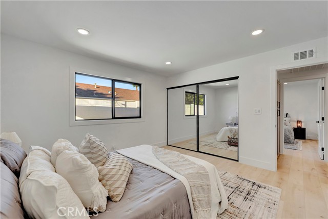 Image 15 of 47 For 16761 Irby Lane