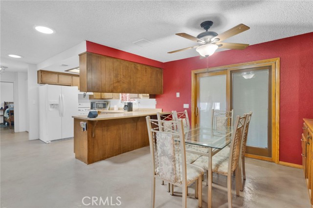 Detail Gallery Image 18 of 70 For 7929 Mono, Hesperia,  CA 92345 - 3 Beds | 2 Baths