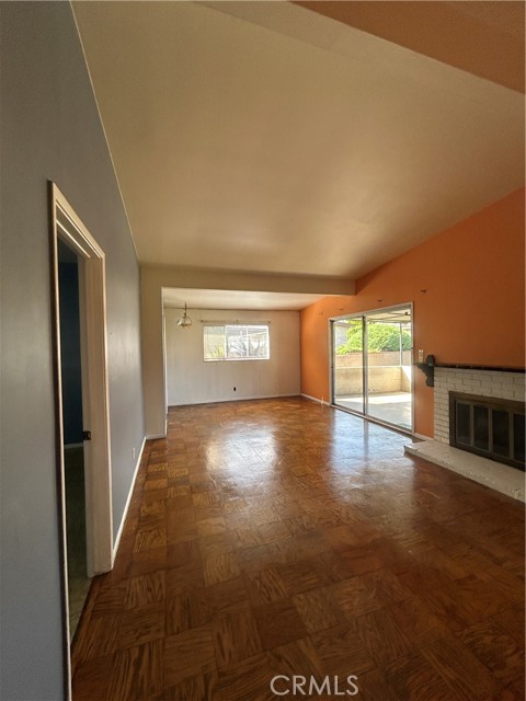 14261 Beckner Street, La Puente CA: https://media.crmls.org/medias/ccf07d3d-64b9-48e4-95af-436e1ba9df9f.jpg