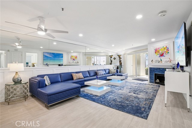 Detail Gallery Image 12 of 37 For 200 Pacific Coast #130,  Huntington Beach,  CA 92648 - 1 Beds | 1 Baths