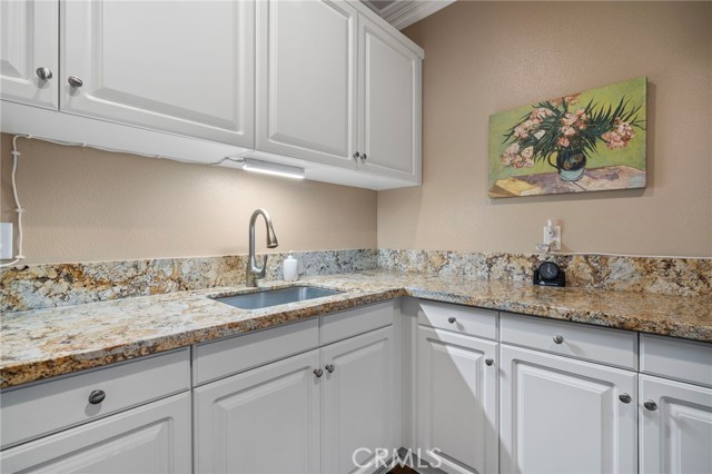 Detail Gallery Image 22 of 68 For 41713 Doverwood Ct, Lancaster,  CA 93536 - 5 Beds | 3/1 Baths