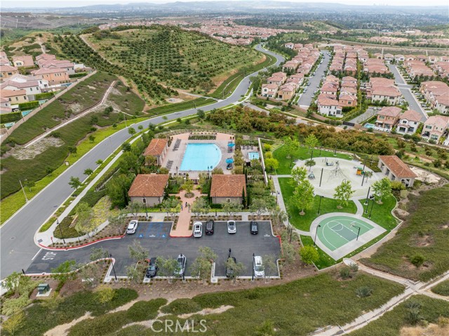 166 Villa Rdg, Irvine CA: https://media.crmls.org/medias/ccf0dee8-636c-4720-8e49-a63cb0803bf8.jpg