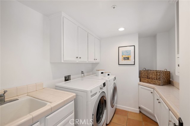 Detail Gallery Image 42 of 70 For 3603 Manhattan, Manhattan Beach,  CA 90266 - 3 Beds | 3/1 Baths