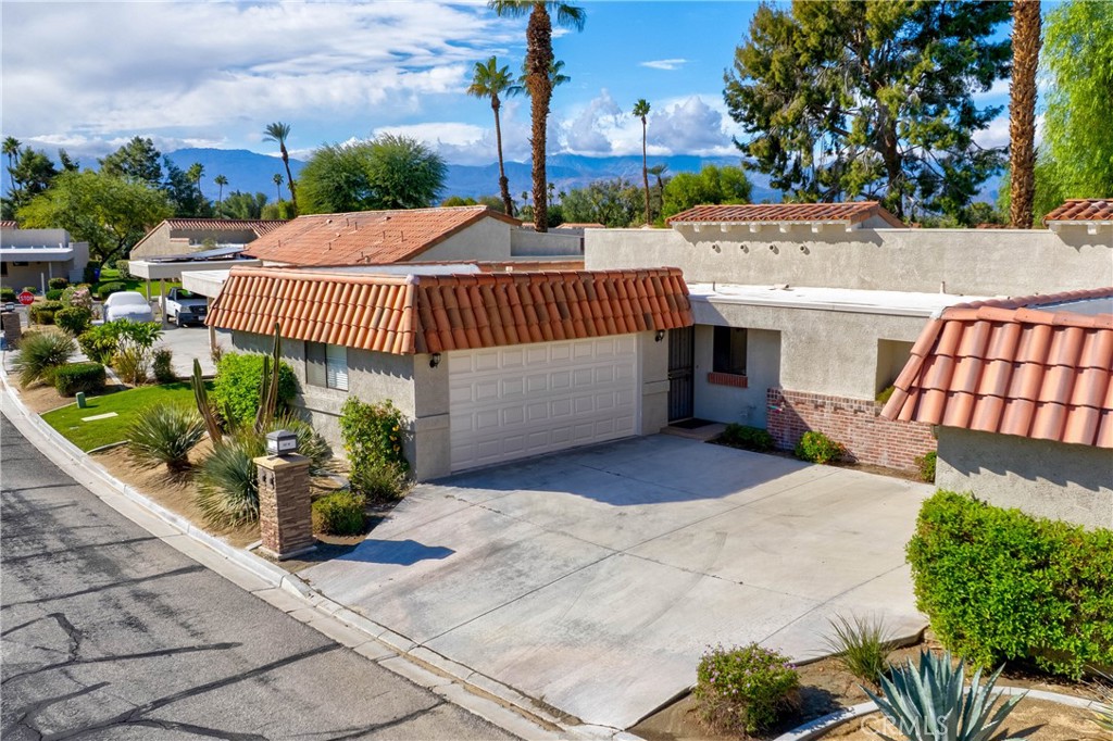 MLS #OC25260495 image #28