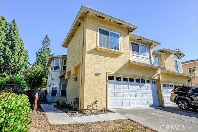 5004 Crandallwood Drive, Fremont CA: https://media.crmls.org/medias/ccf20c3a-5605-4af9-9932-e8b3792900cd.jpg