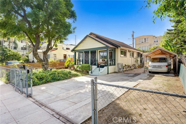 Detail Gallery Image 3 of 35 For 3010 Boulder, Los Angeles,  CA 90063 - 3 Beds | 2 Baths