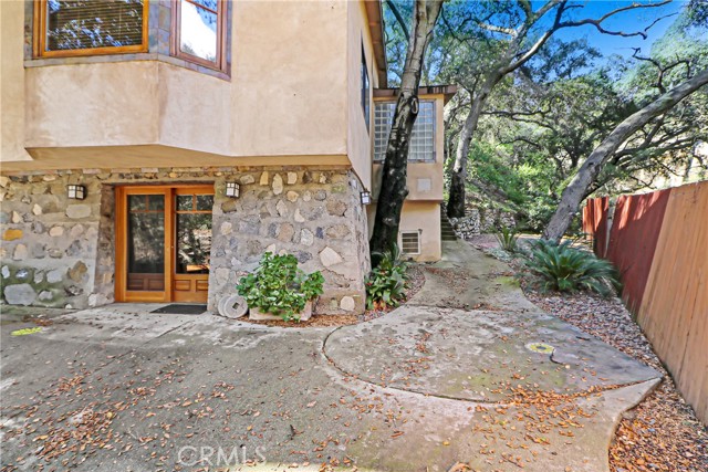 Detail Gallery Image 3 of 23 For 4931 Webb Canyon Rd, Claremont,  CA 91711 - 4 Beds | 4/1 Baths