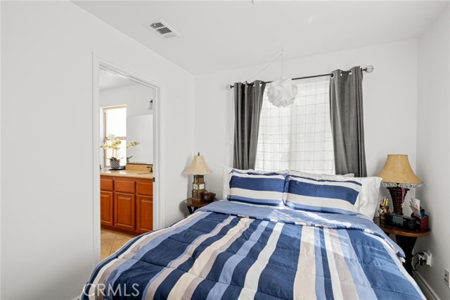 Detail Gallery Image 17 of 39 For 26404 Vermont Avenue #3,  Harbor City,  CA 90710 - 3 Beds | 1/1 Baths