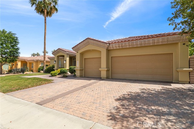 Detail Gallery Image 3 of 29 For 74785 Waring Ct, Palm Desert,  CA 92260 - 3 Beds | 3/1 Baths