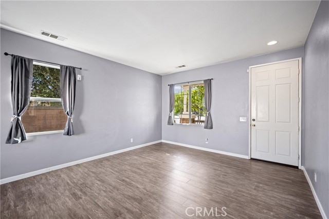 Detail Gallery Image 14 of 37 For 12828 Pattison St, Corona,  CA 92880 - 4 Beds | 2/1 Baths