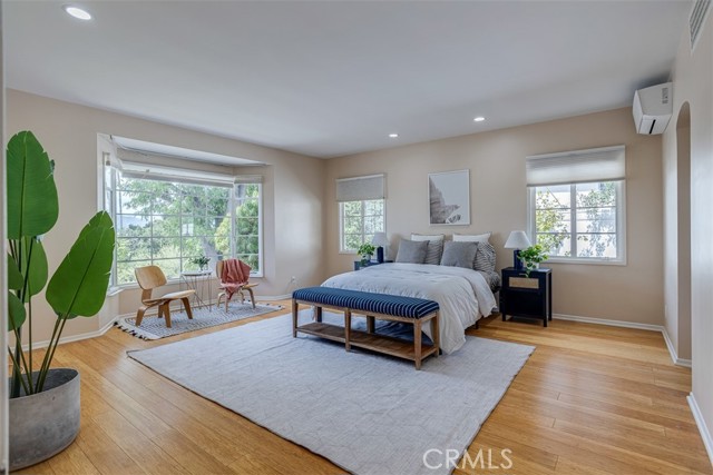 Detail Gallery Image 20 of 45 For 523 Meadows Dr., Glendale,  CA 91202 - 4 Beds | 4 Baths