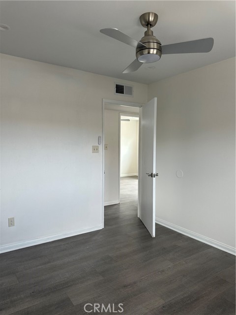 Detail Gallery Image 7 of 11 For 45208 17th, Lancaster,  CA 93534 - 3 Beds | 2 Baths