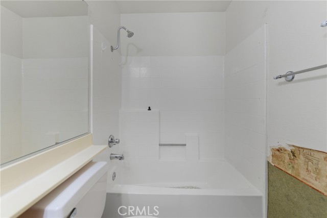 Detail Gallery Image 32 of 43 For 39364 Harvard, Palmdale,  CA 93551 - 4 Beds | 3 Baths