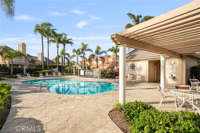 Detail Gallery Image 40 of 50 For 6216 Greenbrier Dr, Huntington Beach,  CA 92648 - 3 Beds | 2/1 Baths