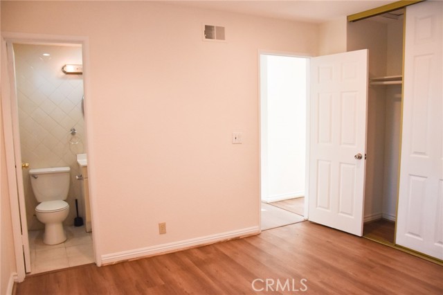 Detail Gallery Image 16 of 43 For 16131 Nassau Ln, Huntington Beach,  CA 92649 - 3 Beds | 3 Baths
