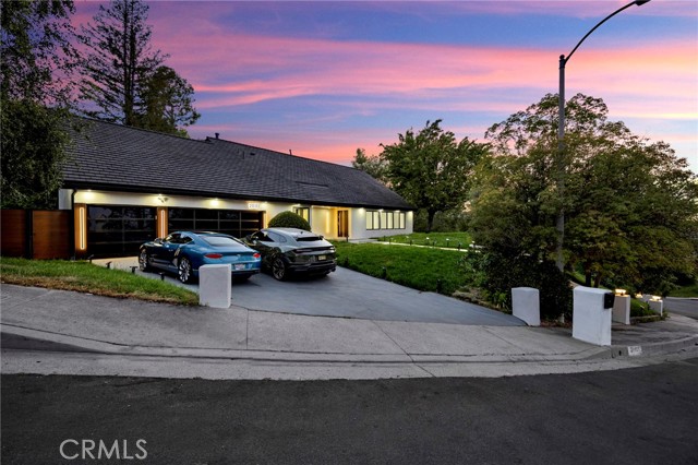 20101 Greenbriar Drive, Tarzana CA: https://media.crmls.org/medias/ccf814f8-ffd9-4923-a81b-2028c4a8fb13.jpg