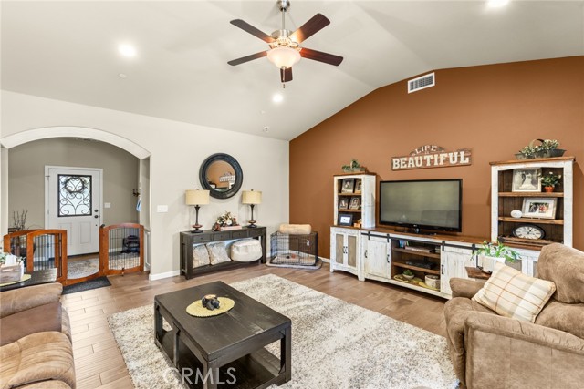 Detail Gallery Image 3 of 29 For 3439 Bamboo Orchard Dr, Chico,  CA 95973 - 3 Beds | 2 Baths