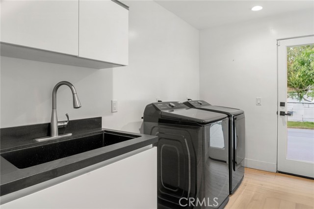 5265 Del Moreno Drive, Woodland Hills CA: https://media.crmls.org/medias/ccf9b546-c9f2-45e0-986d-7750505e5aa7.jpg