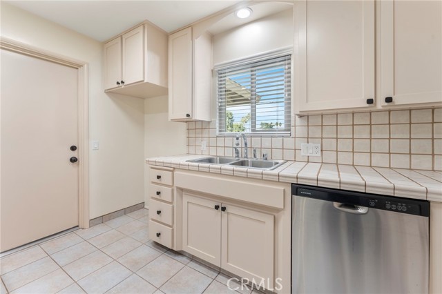 Detail Gallery Image 20 of 39 For 34913 Persimmon Ave, Yucaipa,  CA 92399 - 3 Beds | 2 Baths