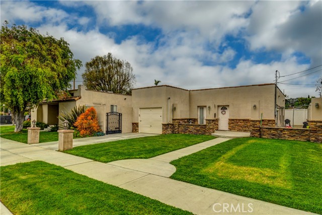 Detail Gallery Image 3 of 41 For 500 Park Pl, La Habra,  CA 90631 - 4 Beds | 2 Baths