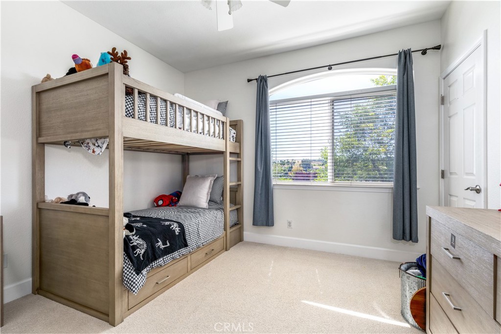 1307 Crown Way