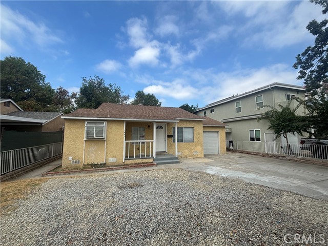 Detail Gallery Image 23 of 24 For 7447 Loma Verde Ave, Canoga Park,  CA 91303 - 3 Beds | 2 Baths