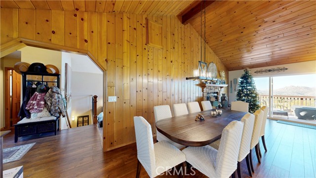 Detail Gallery Image 15 of 75 For 1430 Sequoia Dr, Lake Arrowhead,  CA 92352 - 4 Beds | 3/1 Baths