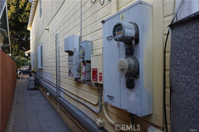 Detail Gallery Image 11 of 11 For 1770 1772 W 22nd St, Los Angeles,  CA 90007 - – Beds | – Baths