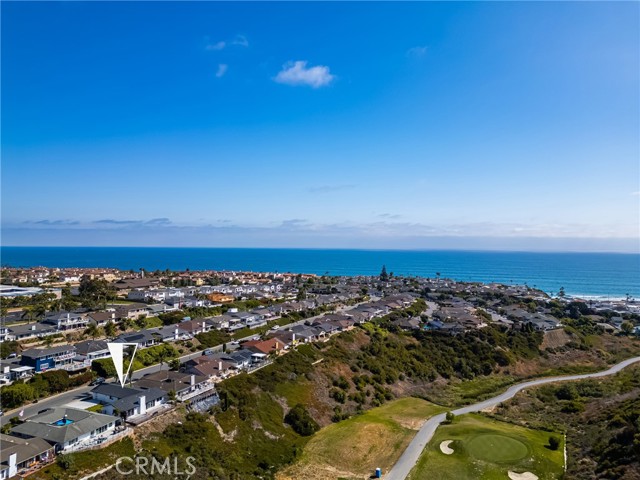 235 Via Ballena, San Clemente CA: https://media.crmls.org/medias/cd00311a-b885-4159-9184-f686c9806a36.jpg