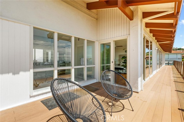 Detail Gallery Image 59 of 71 For 6780 Crest Rd, Rancho Palos Verdes,  CA 90275 - 6 Beds | 5/1 Baths