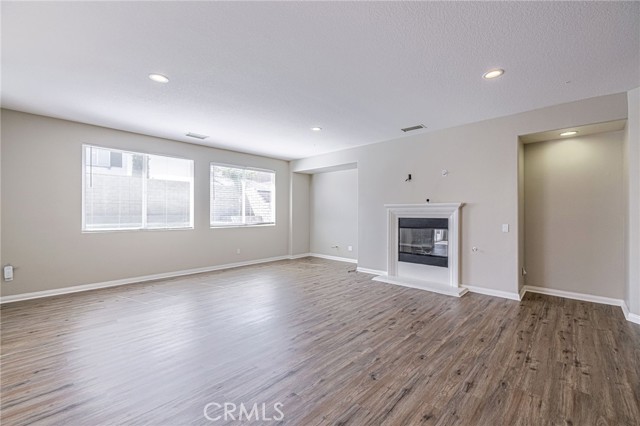 Detail Gallery Image 10 of 55 For 36425 Eveningside Dr, Palmdale,  CA 93552 - 5 Beds | 4 Baths