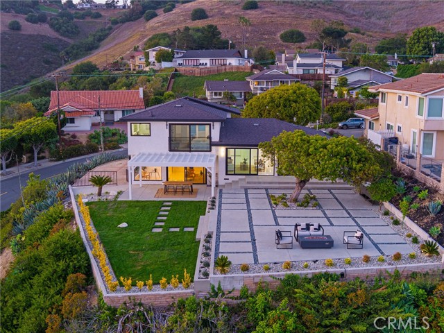 30414 Ganado Drive, Rancho Palos Verdes CA: https://media.crmls.org/medias/cd01a4fa-7188-4c28-93ae-5dcb58dd8853.jpg