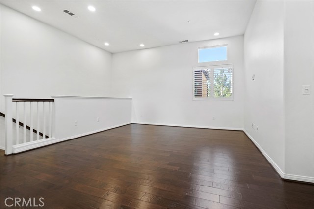 Detail Gallery Image 18 of 63 For 11253 Paseo Lomaso, Porter Ranch,  CA 91326 - 2 Beds | 2 Baths