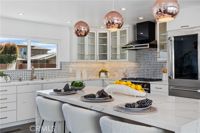 496 E 16th, Costa Mesa CA: https://media.crmls.org/medias/cd041a9e-7f12-448b-94e8-909d26e0aa0d.jpg