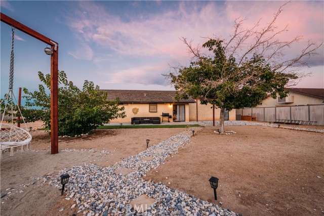 Detail Gallery Image 23 of 35 For 4956 Hermosa Ct, Yucca Valley,  CA 92284 - 3 Beds | 2 Baths