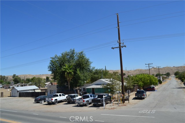 Detail Gallery Image 11 of 36 For 24868 Highway 33, Fellows,  CA 93224 - 2 Beds | 1 Baths