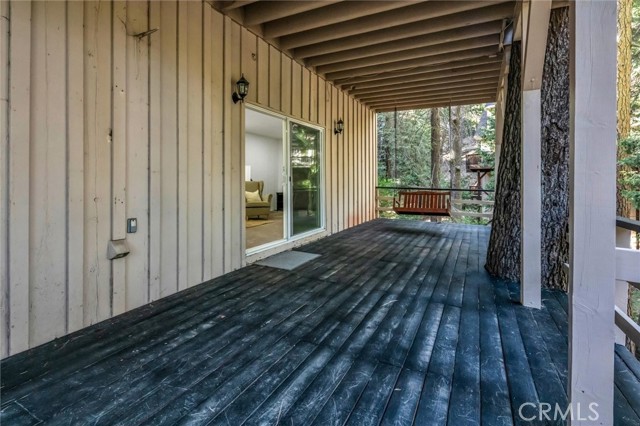 Detail Gallery Image 25 of 33 For 377 Hillside, Lake Arrowhead,  CA 92352 - 3 Beds | 2 Baths