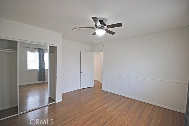 10622 Zelzah Avenue, Granada Hills CA: https://media.crmls.org/medias/cd07c576-edd0-4335-a78d-10b08c385892.jpg