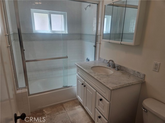 2426 Silverstrand Avenue, Hermosa Beach CA: https://media.crmls.org/medias/cd07cd7b-cebc-4ead-90f1-1a2bef5ed380.jpg